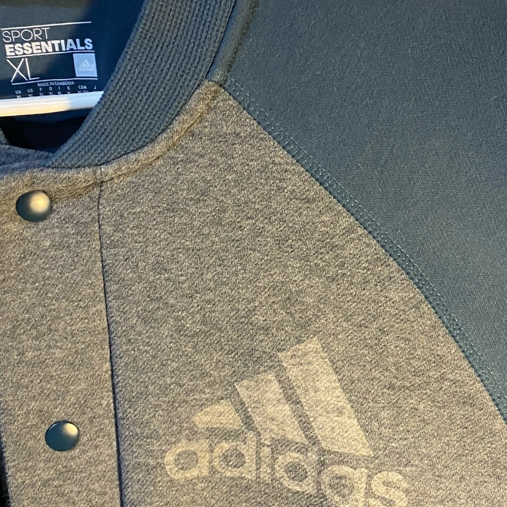 Adidas Essentials Jacket - image 4